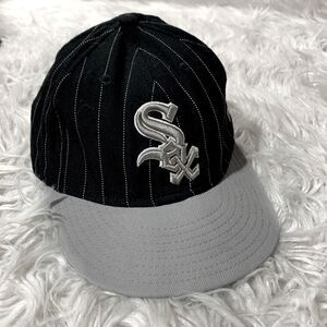 WHITE SOX wool baseball cap New Era 7 3/8 black with white pin stripes gray bill